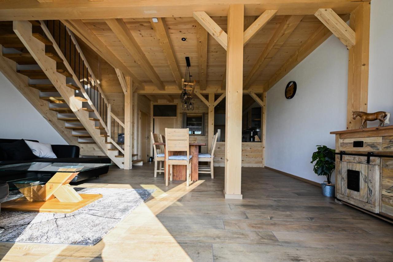 Holzwies Chalets Unterneukirchen Exteriör bild