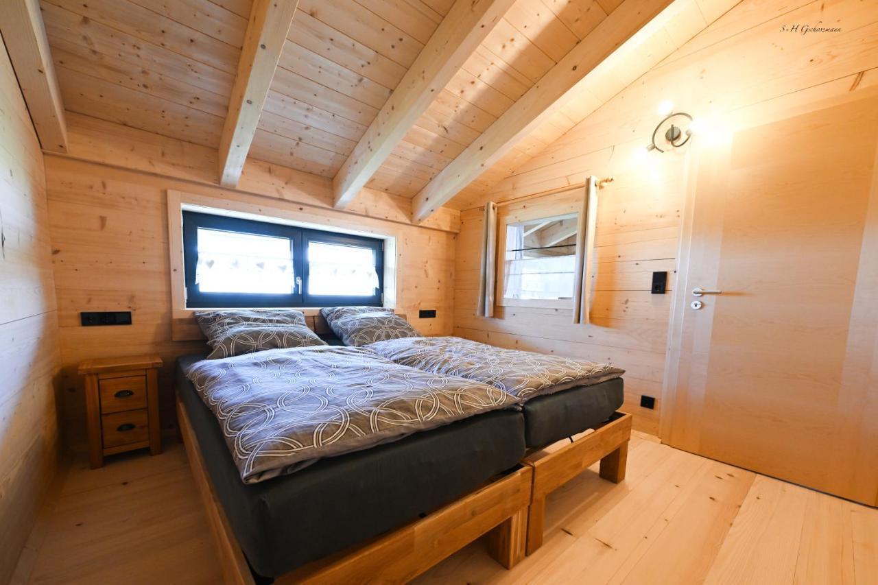 Holzwies Chalets Unterneukirchen Exteriör bild